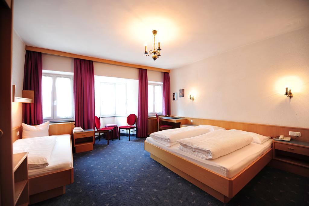Hotel Krone ماتري ام برينر المظهر الخارجي الصورة