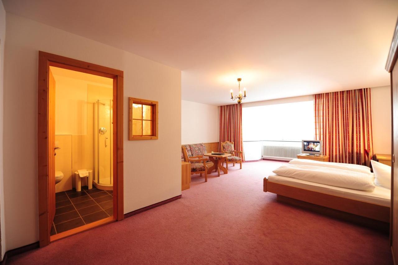 Hotel Krone ماتري ام برينر المظهر الخارجي الصورة