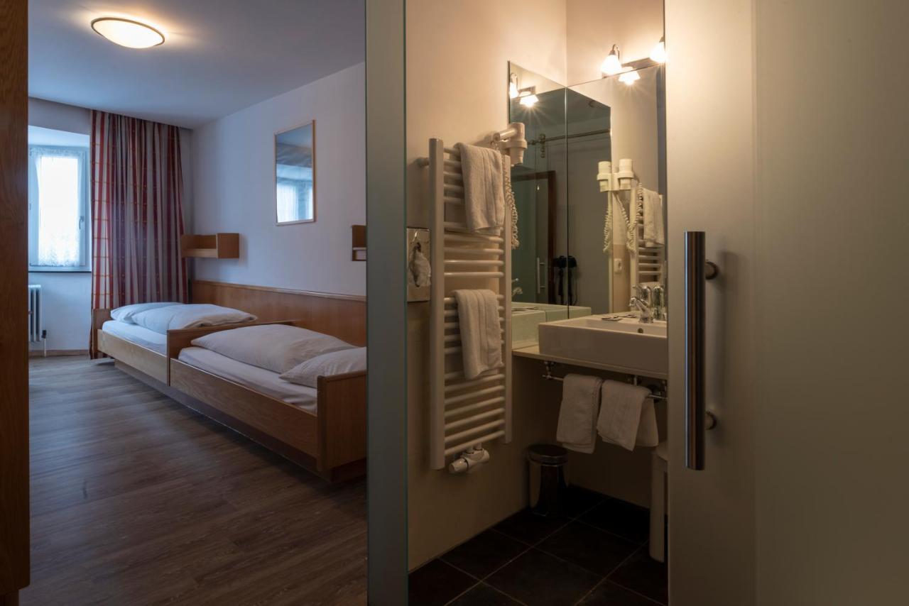 Hotel Krone ماتري ام برينر المظهر الخارجي الصورة