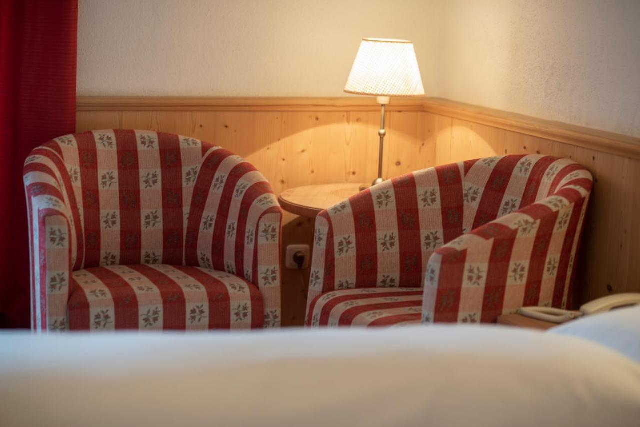 Hotel Krone ماتري ام برينر المظهر الخارجي الصورة